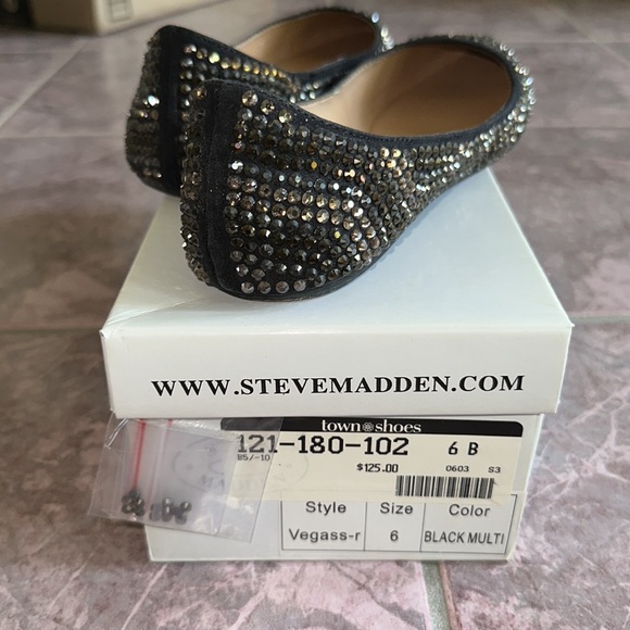 Steve Madden black flats multi rhinestone shoes - Picture 5 of 5
